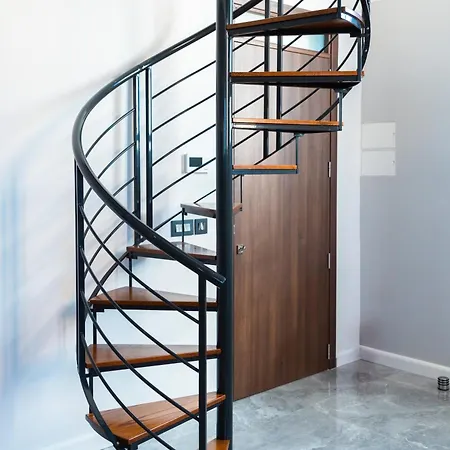 Florette 2br With Stunning Lounge Terrace By Arcobnb Apartamento