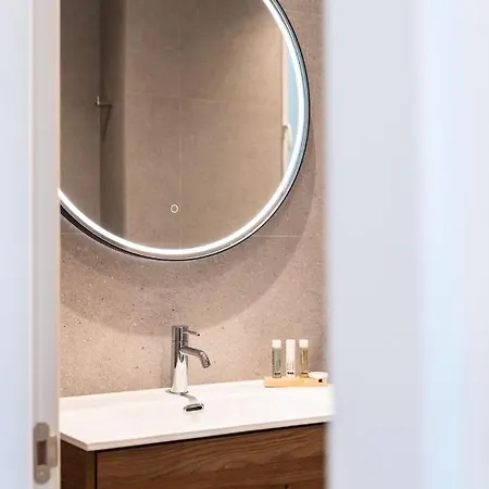 Apartment Florette Suite 2Br With Stunning Lounge Terrace By Arcobnb