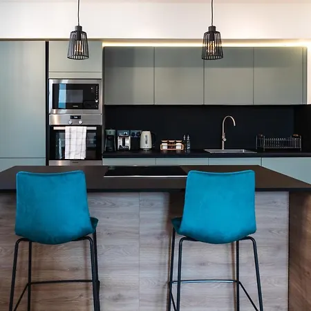 Florette 2br W Stunning Lounge Terrace By Arco Collection