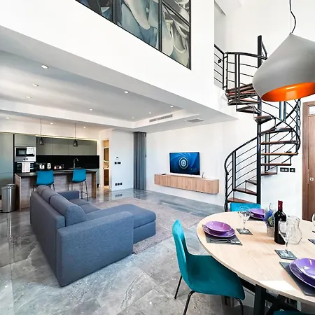 Florette Suite 2Br With Stunning Lounge Terrace By Arcobnb *