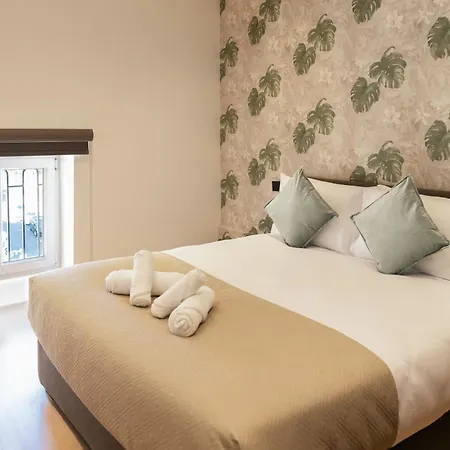 Florette 2br W Stunning Lounge Terrace By Arco Collection