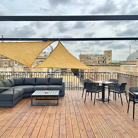 Apartment Florette 2br With Stunning Lounge Terrace By Arcobnb