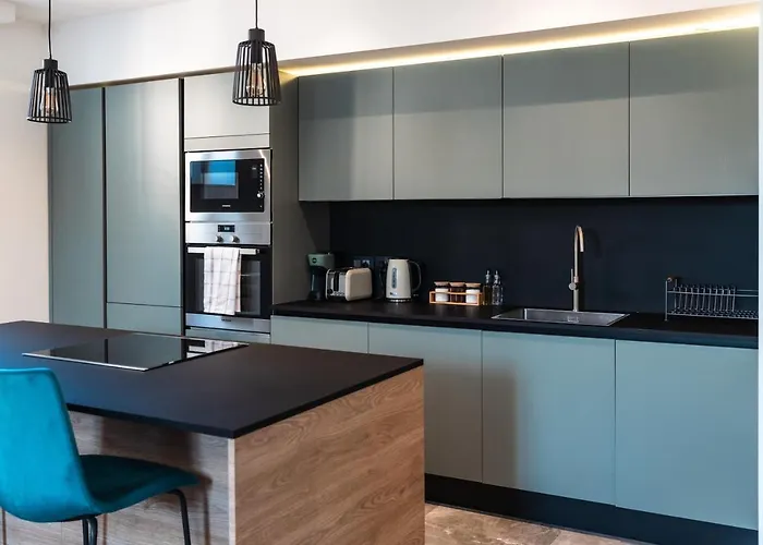 Апартаменты Florette 2br W Stunning Lounge Terrace By Arco Collection *