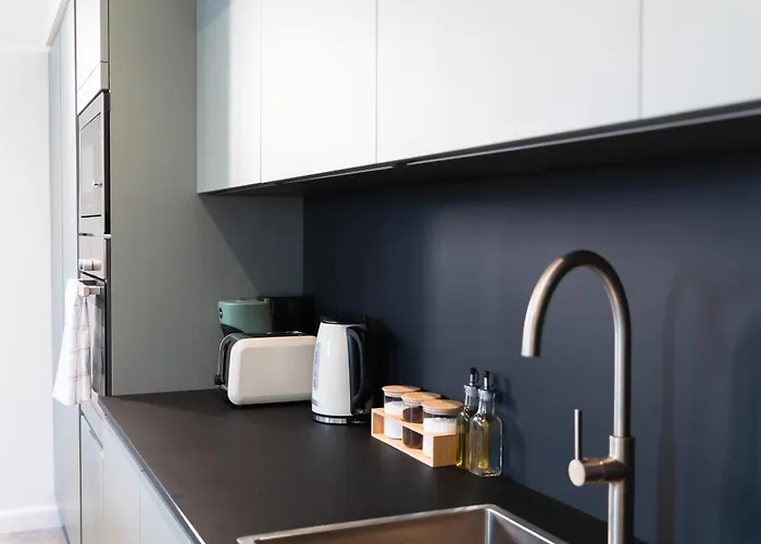 Florette 2br W Stunning Lounge Terrace By Arco Collection Апартаменты *