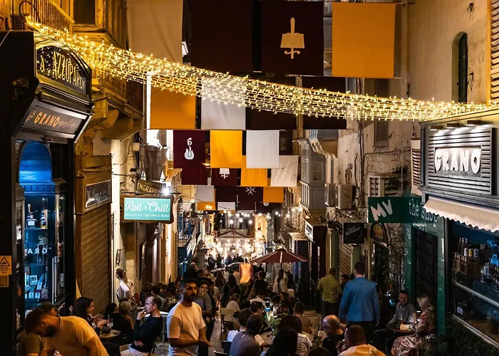 Florette 2br W Stunning Lounge Terrace By Arco Collection Appartamento *