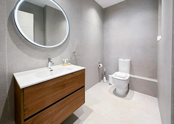 Florette 2br W Stunning Lounge Terrace By Arco Collection Appartamento *