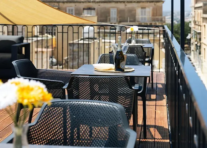 Appartamento Florette 2br W Stunning Lounge Terrace By Arco Collection Floriana