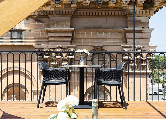 Appartamento Florette 2br W Stunning Lounge Terrace By Arco Collection Floriana